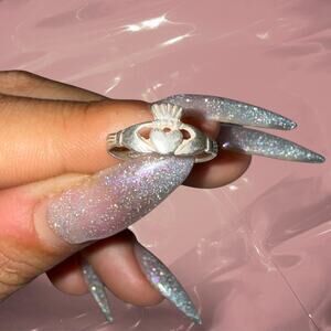 Vintage handmade 925 Sterling Silver Claddagh ring with heart and crown